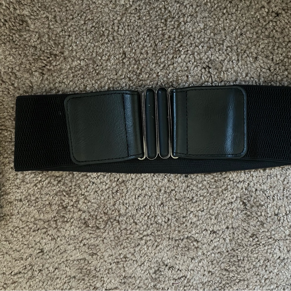Women’s Belts